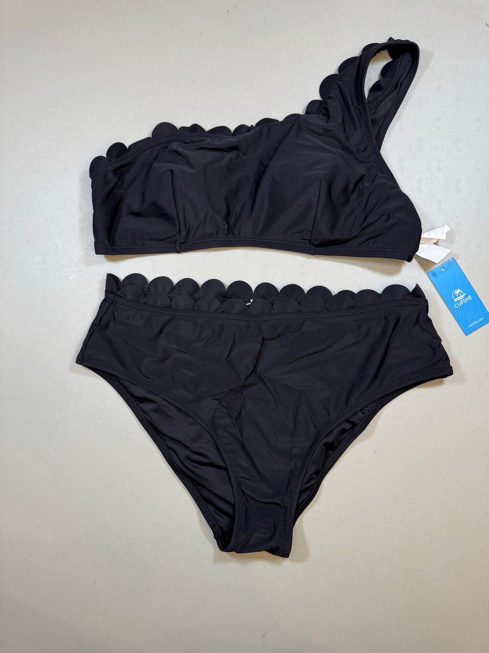 NWT Cupshe Black Scalloped One Shoulder High Waist Bikini Size Large